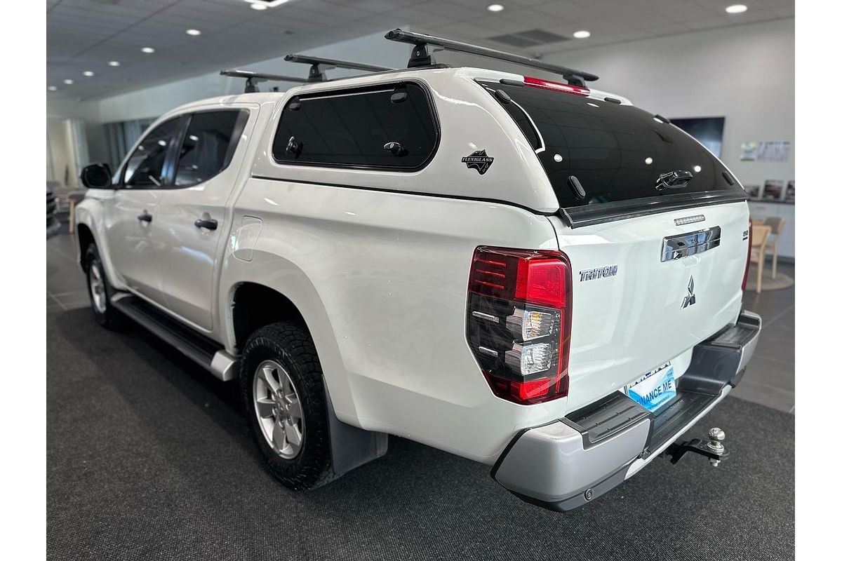 2019 Mitsubishi Triton GLX+ MR 4X4
