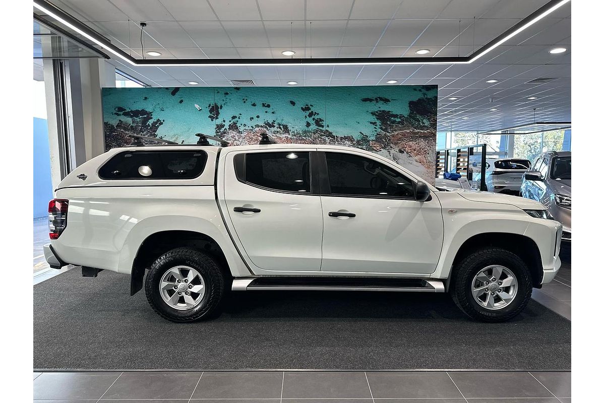 2019 Mitsubishi Triton GLX+ MR 4X4
