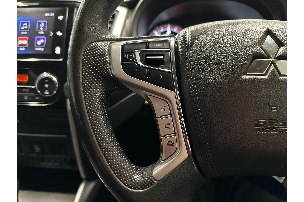 2019 Mitsubishi Triton GLX+ MR 4X4