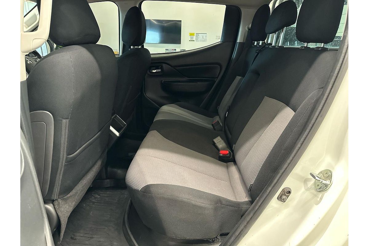 2019 Mitsubishi Triton GLX+ MR 4X4