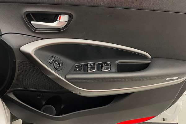 2017 Hyundai Santa Fe Active DM5 Series II