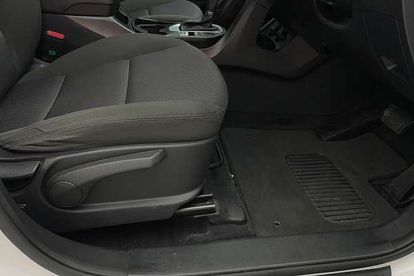 2017 Hyundai Santa Fe Active DM5 Series II