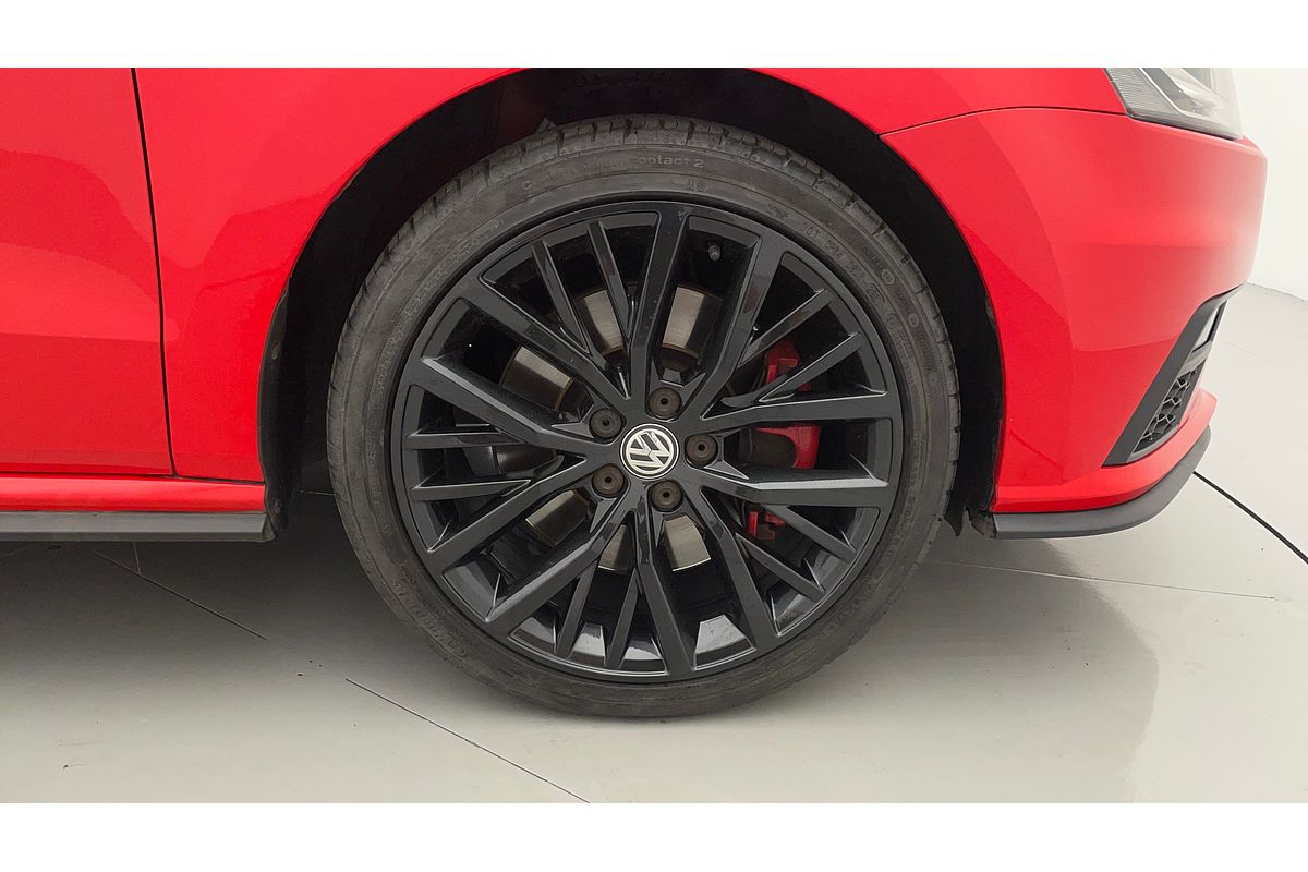 2016 Volkswagen Polo GTI 6R