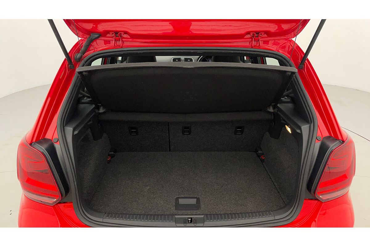 2016 Volkswagen Polo GTI 6R