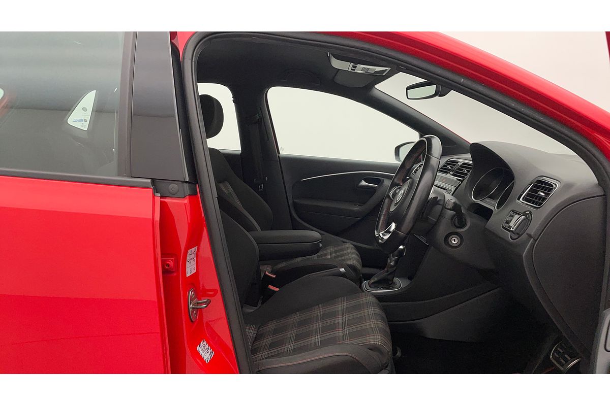 2016 Volkswagen Polo GTI 6R
