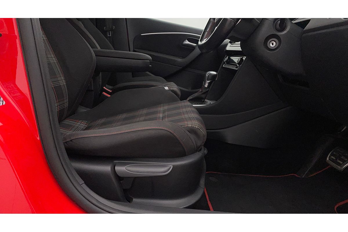 2016 Volkswagen Polo GTI 6R