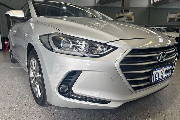 2017 Hyundai Elantra Active AD