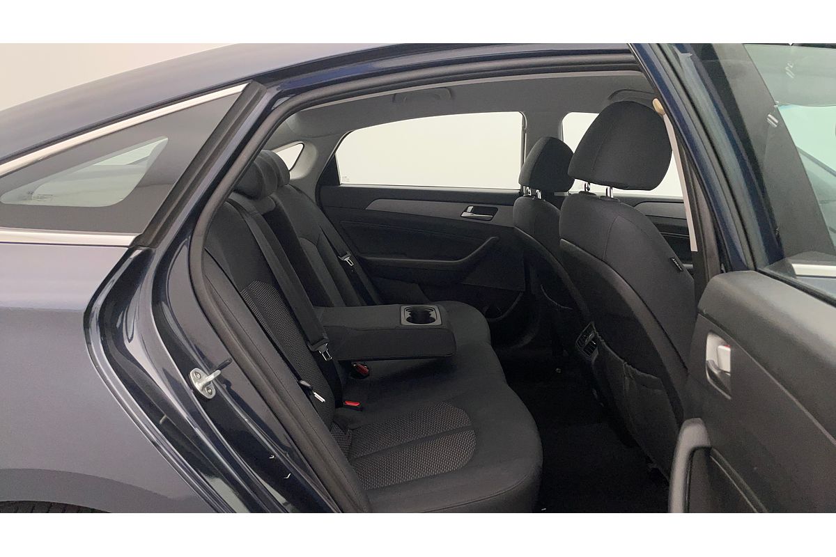 2018 Hyundai Sonata Active LF4