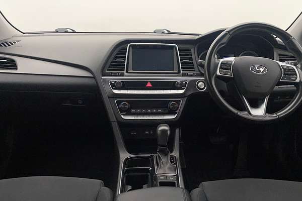 2018 Hyundai Sonata Active LF4