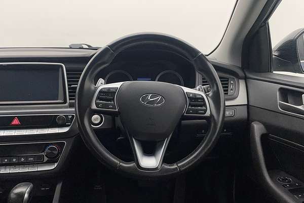 2018 Hyundai Sonata Active LF4