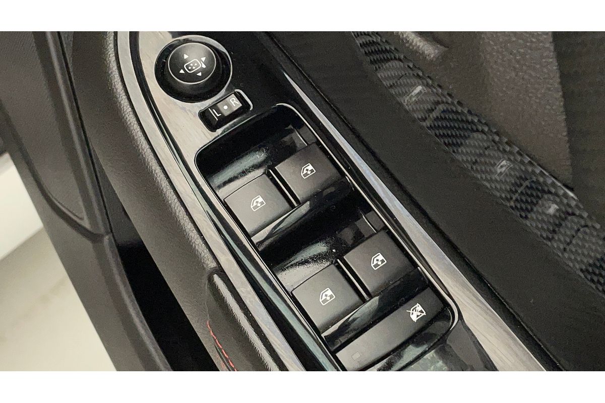 2015 Holden Commodore SV6 Storm VF