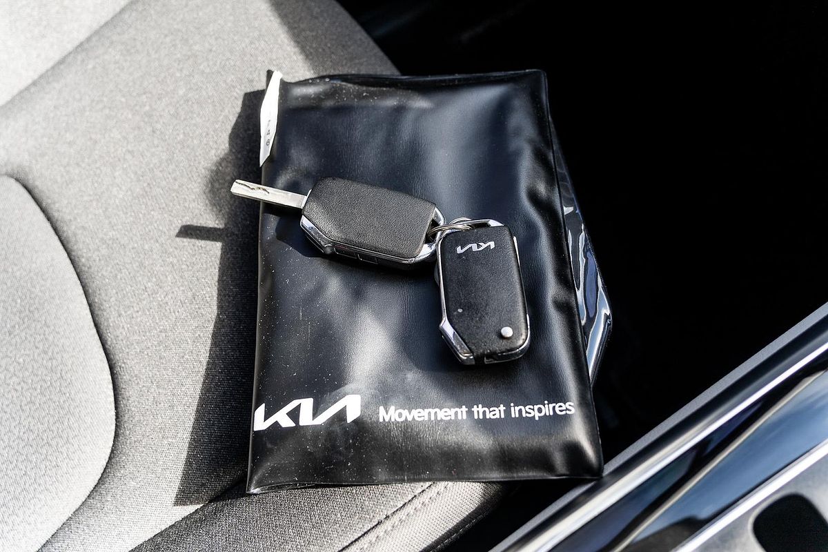 2022 Kia Carnival Si KA4
