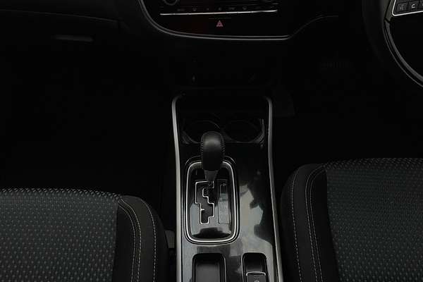2020 Mitsubishi Outlander ES ADAS ZL