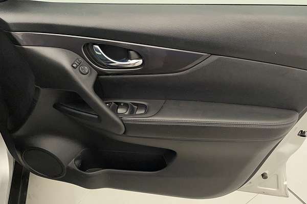 2021 Nissan X-TRAIL ST T32
