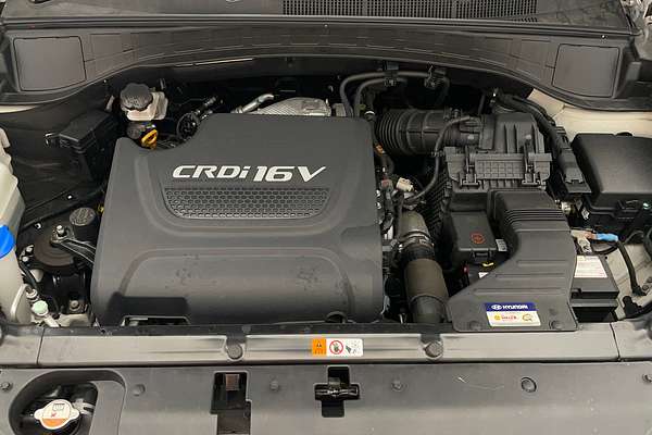 2017 Hyundai Santa Fe Active DM5 Series II