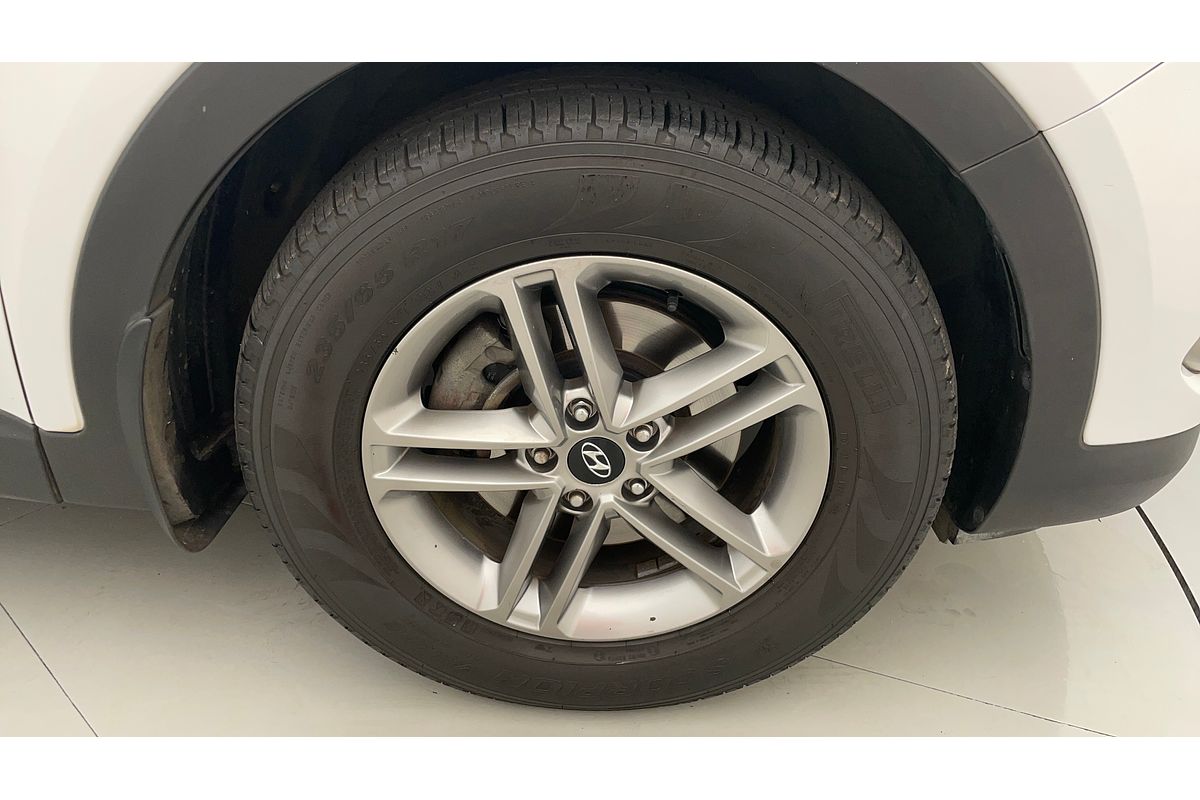2017 Hyundai Santa Fe Active DM5 Series II