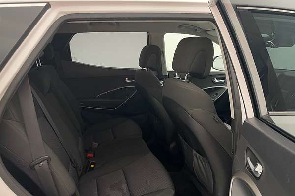 2017 Hyundai Santa Fe Active DM5 Series II