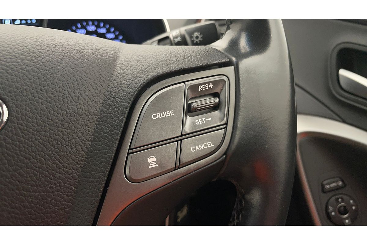 2017 Hyundai Santa Fe Active DM5 Series II