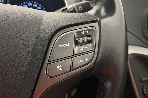 2017 Hyundai Santa Fe Active DM5 Series II