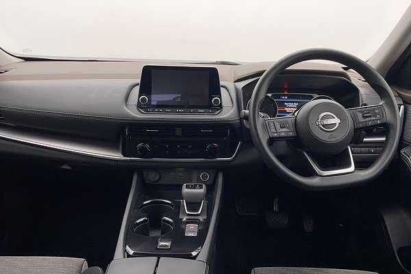 2023 Nissan X-TRAIL ST T33