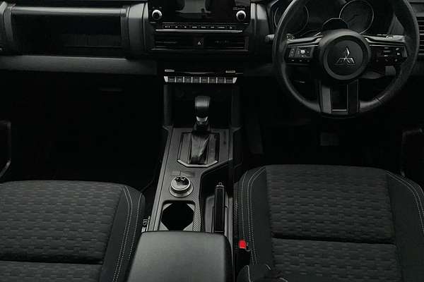 2024 Mitsubishi Triton GLX+ MV 4X4
