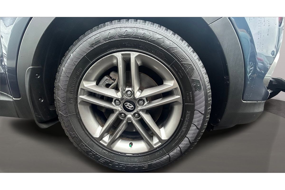 2016 Hyundai Santa Fe Active DM3 Series II