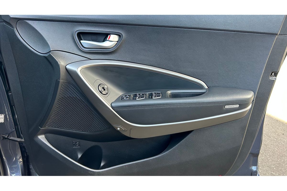 2016 Hyundai Santa Fe Active DM3 Series II