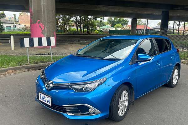 2018 Toyota Corolla Ascent Sport ZRE182R