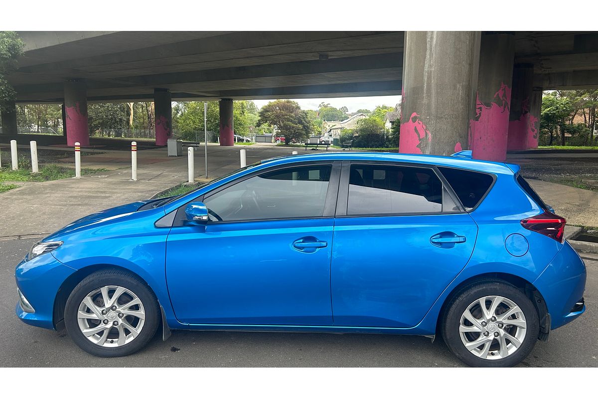 2018 Toyota Corolla Ascent Sport ZRE182R