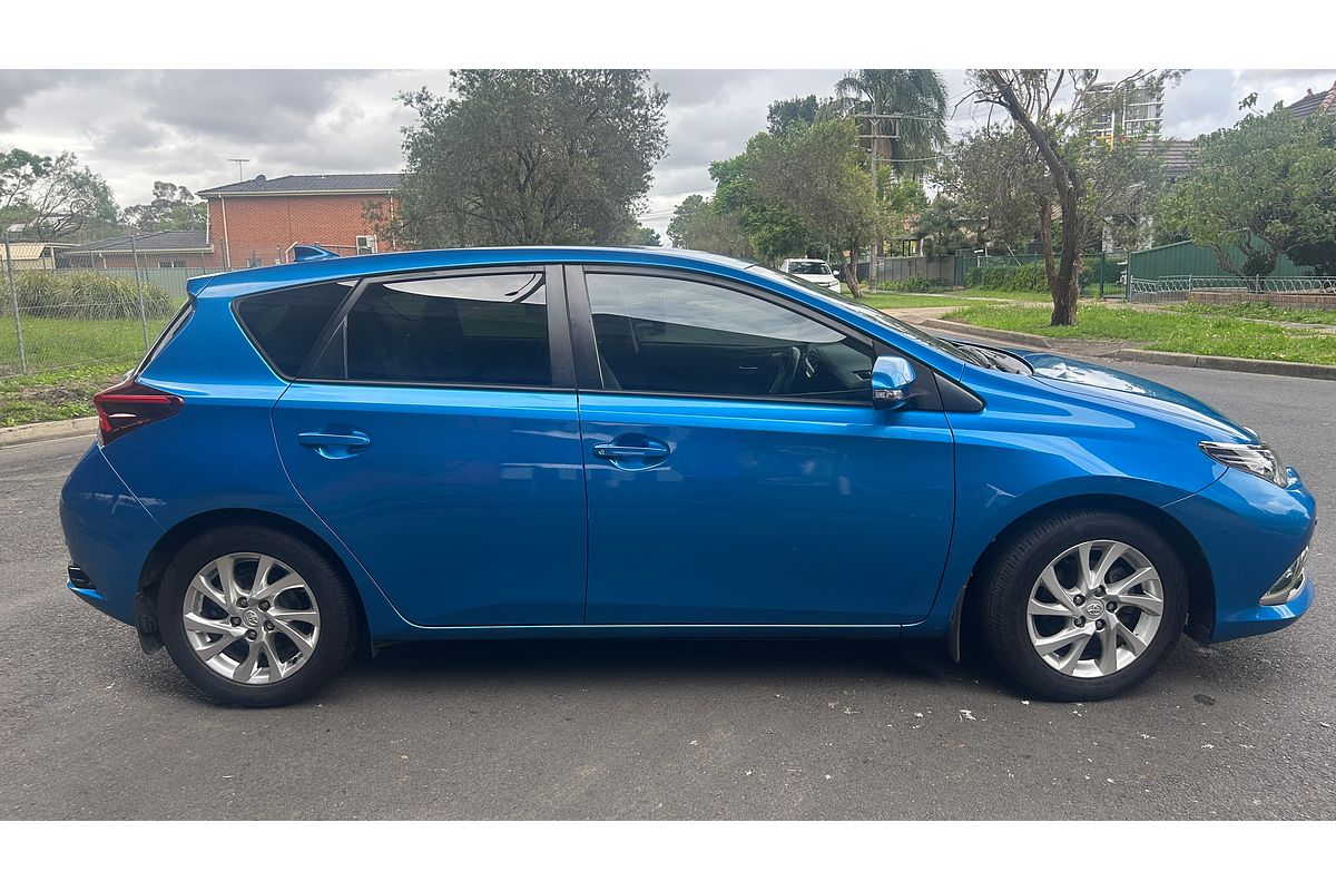 2018 Toyota Corolla Ascent Sport ZRE182R