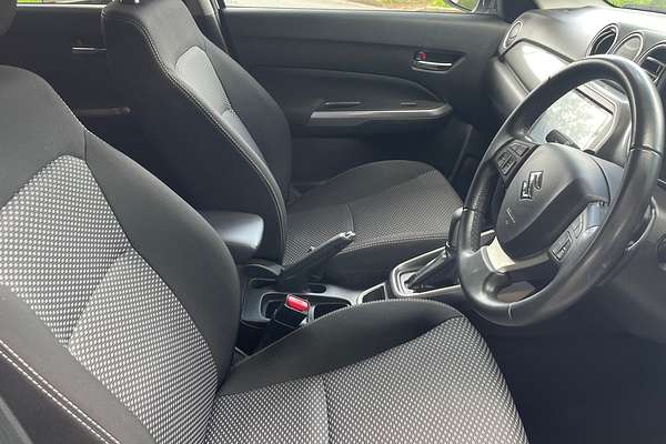 2022 Suzuki Vitara LY Series II