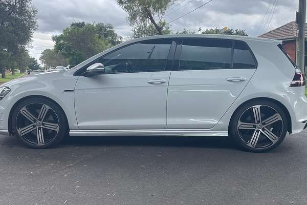 2015 Volkswagen Golf R 7