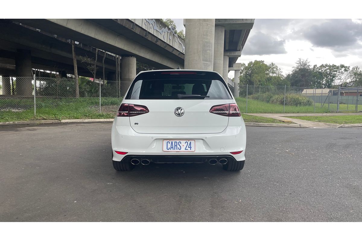 2015 Volkswagen Golf R 7