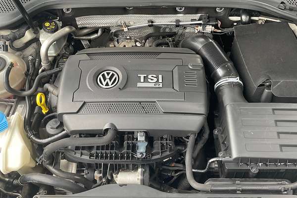 2015 Volkswagen Golf R 7