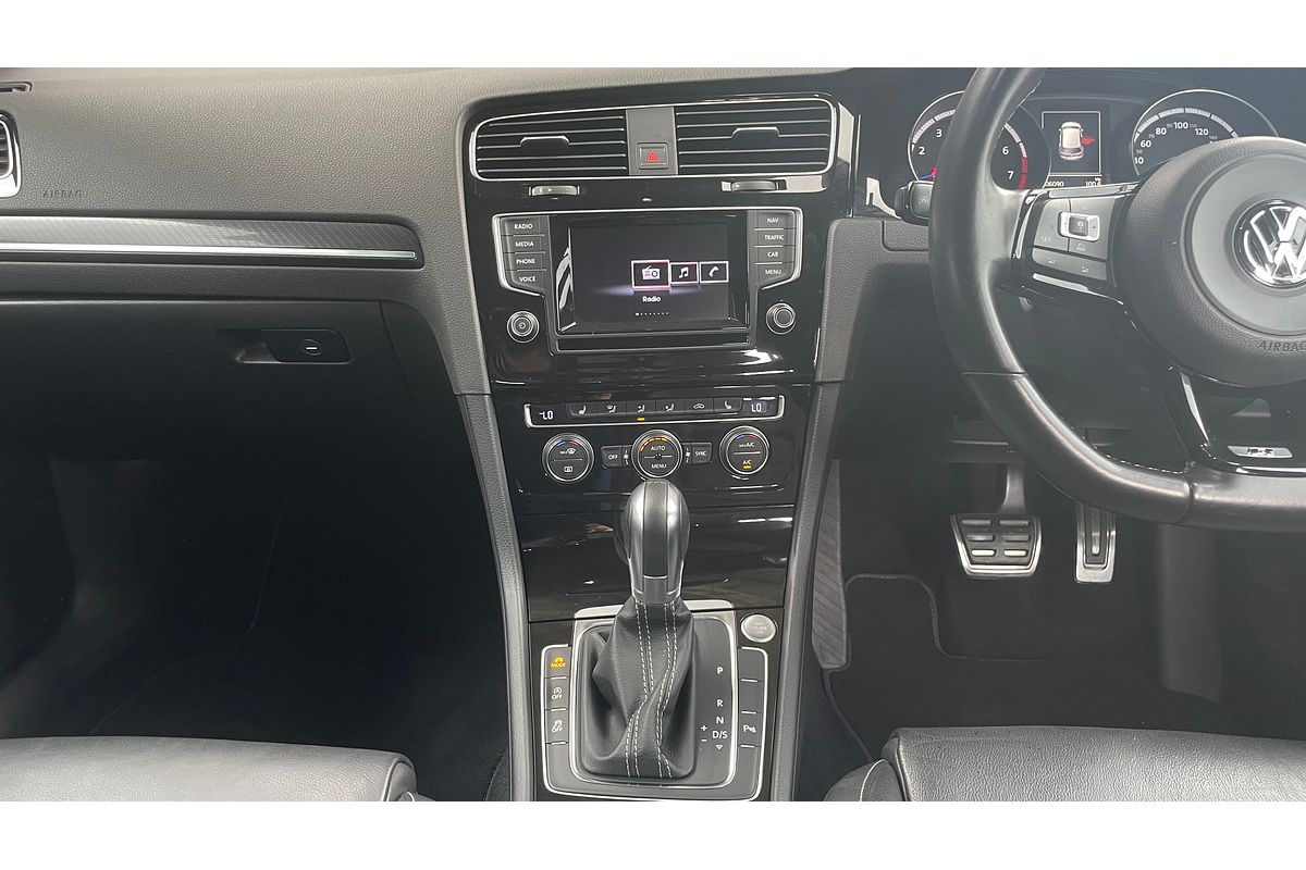 2015 Volkswagen Golf R 7