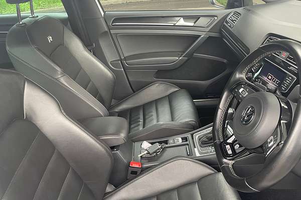 2015 Volkswagen Golf R 7