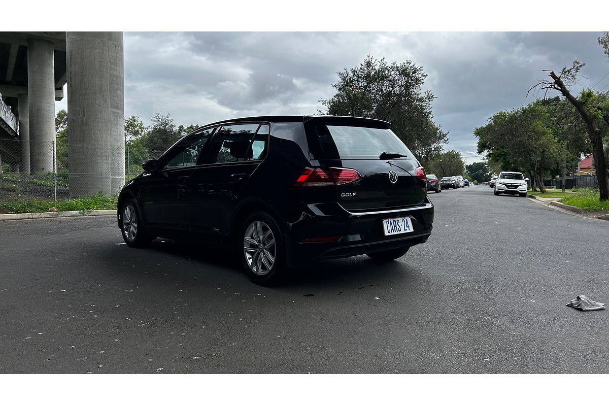 2017 Volkswagen Golf 110TSI 7.5