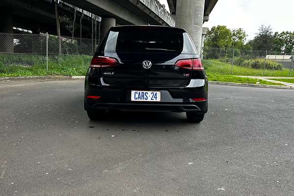 2017 Volkswagen Golf 110TSI 7.5