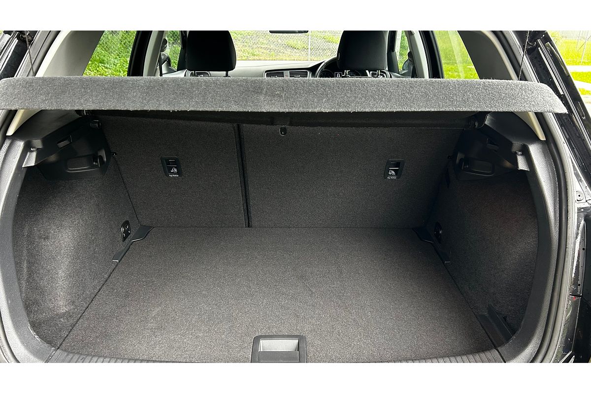 2017 Volkswagen Golf 110TSI 7.5