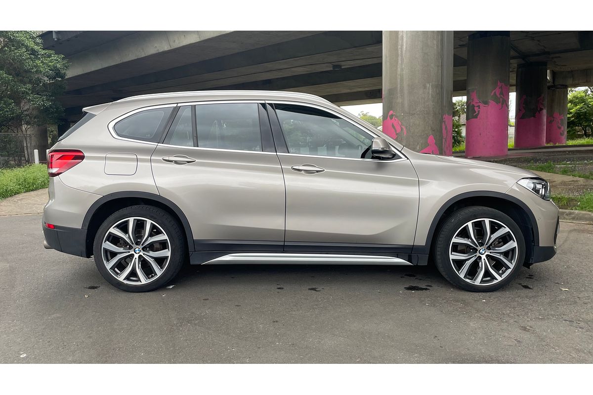 2021 BMW X1 sDrive20i F48 LCI
