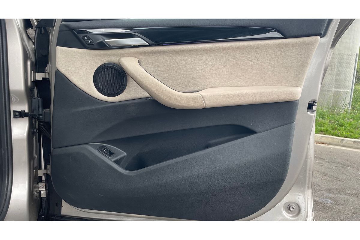 2021 BMW X1 sDrive20i F48 LCI
