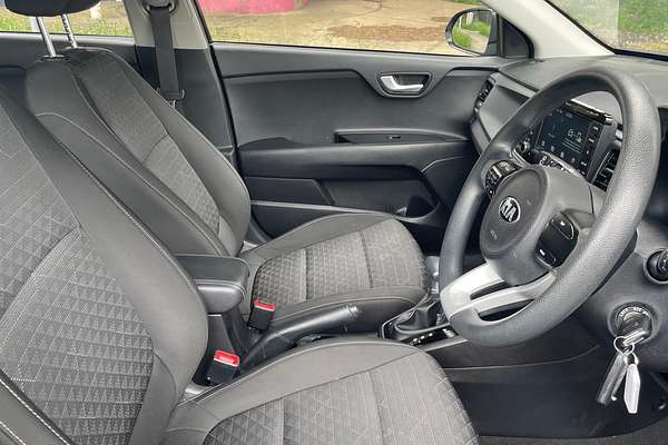 2019 Kia Rio S YB