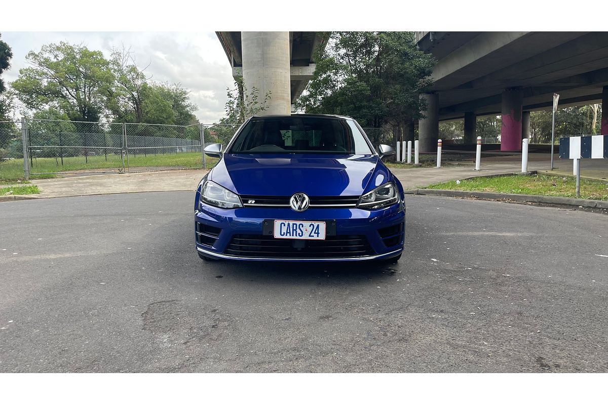 2017 Volkswagen Golf R 7