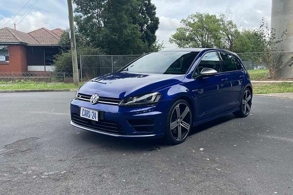 2017 Volkswagen Golf R 7