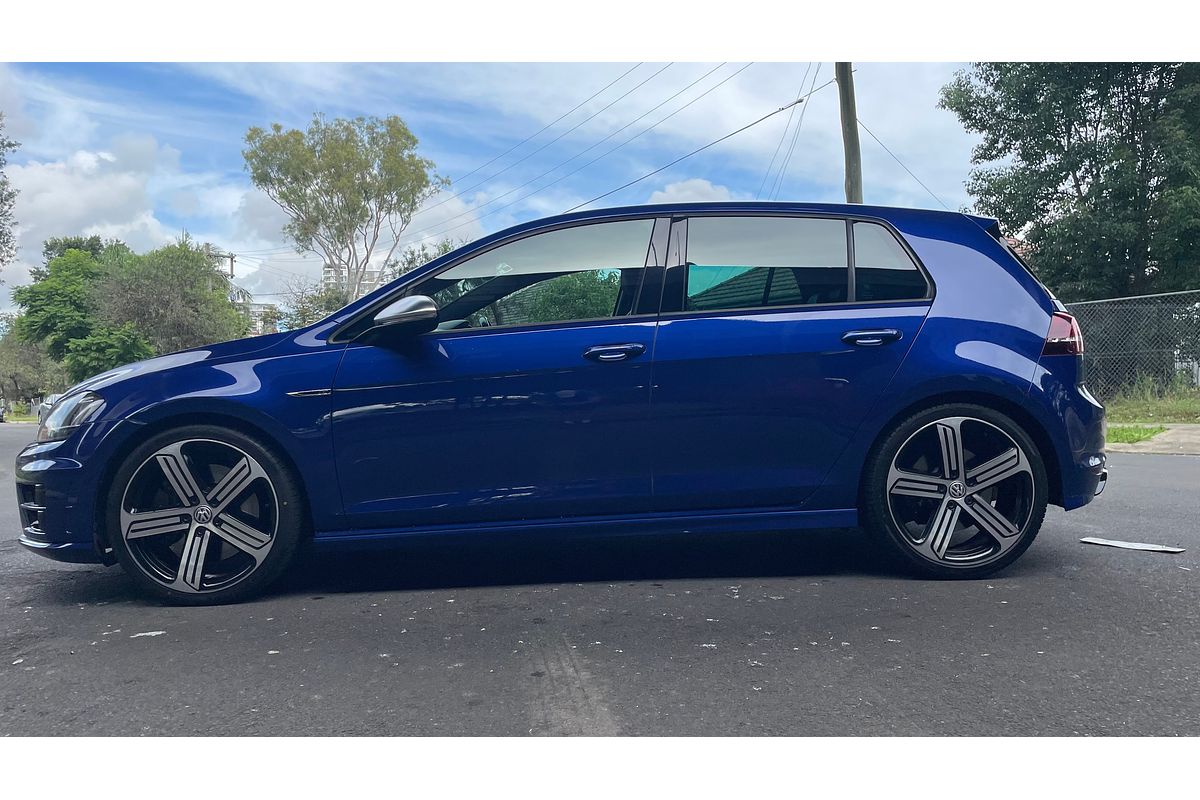 2017 Volkswagen Golf R 7