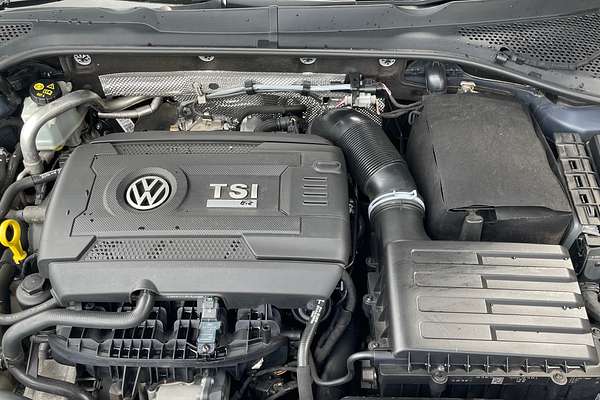 2017 Volkswagen Golf R 7