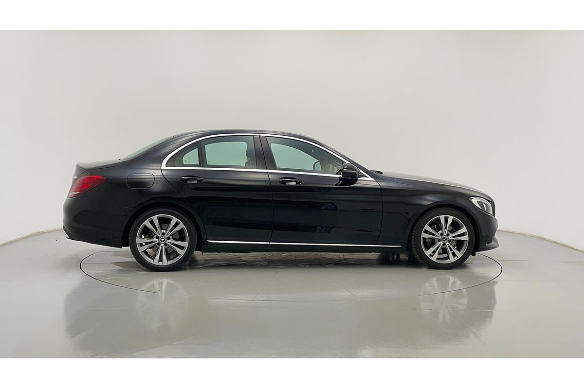 2017 Mercedes-Benz C-Class C200 W205
