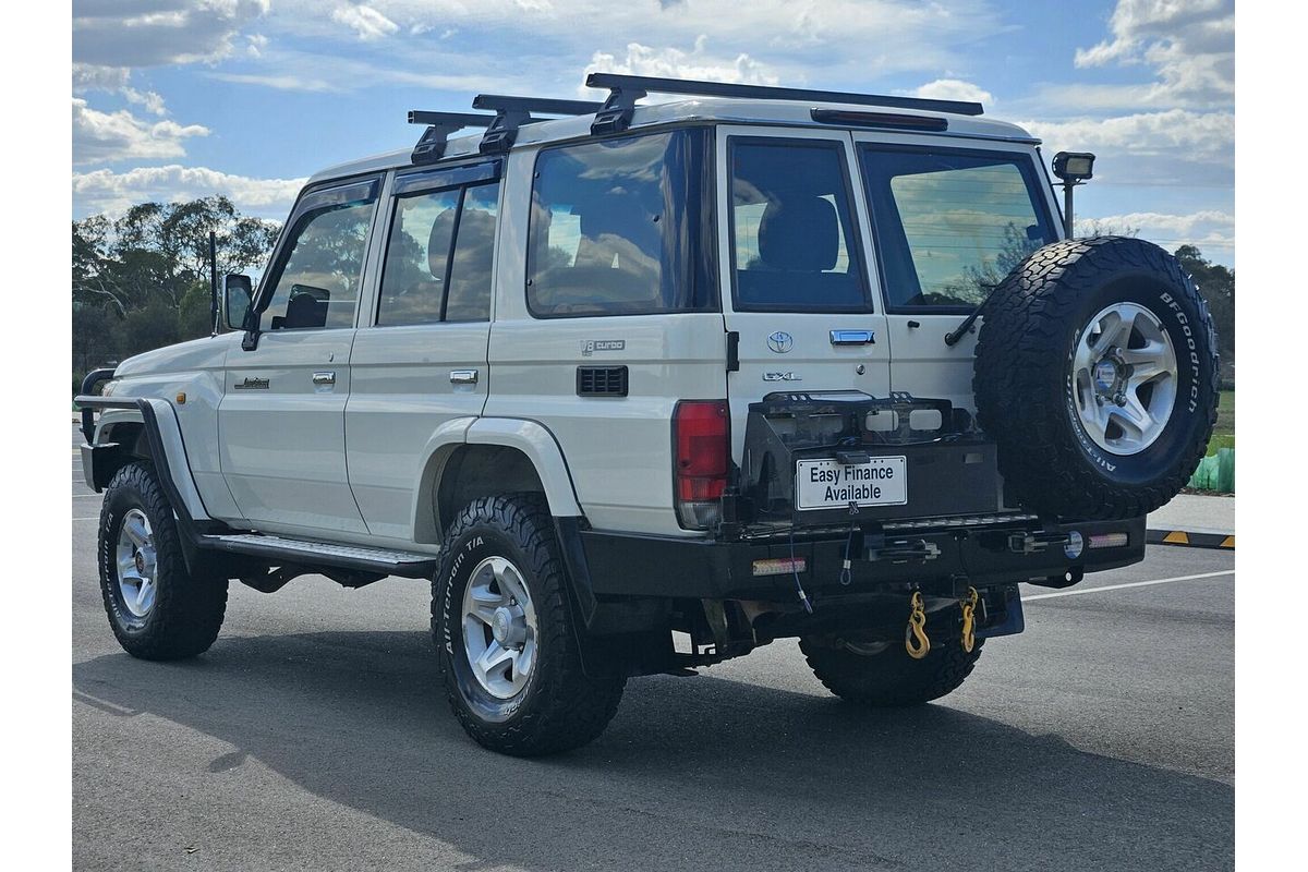 2010 Toyota Landcruiser GXL (4x4) VDJ76R 09 Upgrade