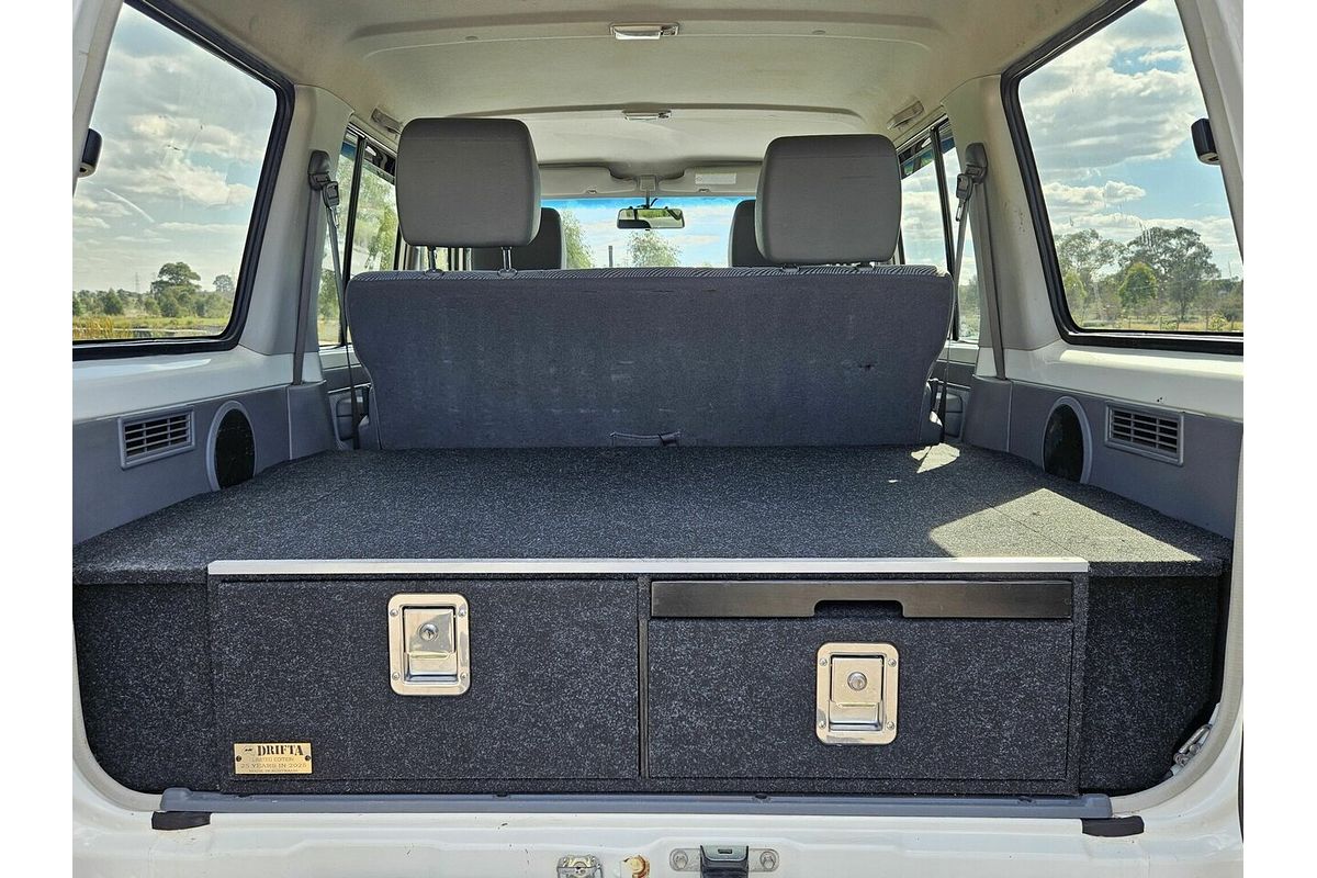 2010 Toyota Landcruiser GXL (4x4) VDJ76R 09 Upgrade