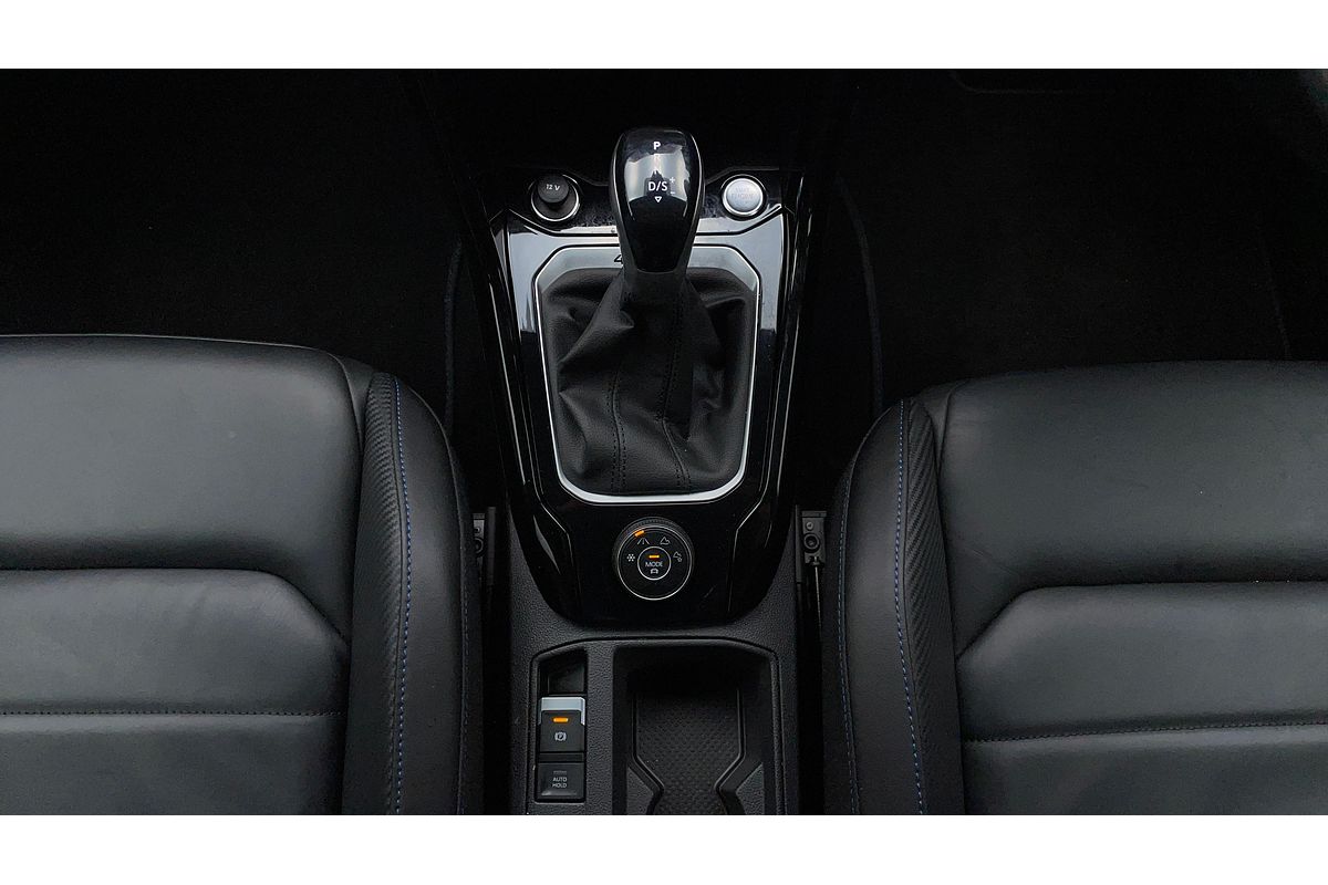 2023 Volkswagen T-Roc R D11